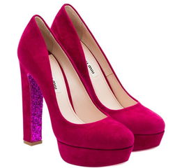 欧莱鞋业 产品视觉与店铺空间的艺术融合